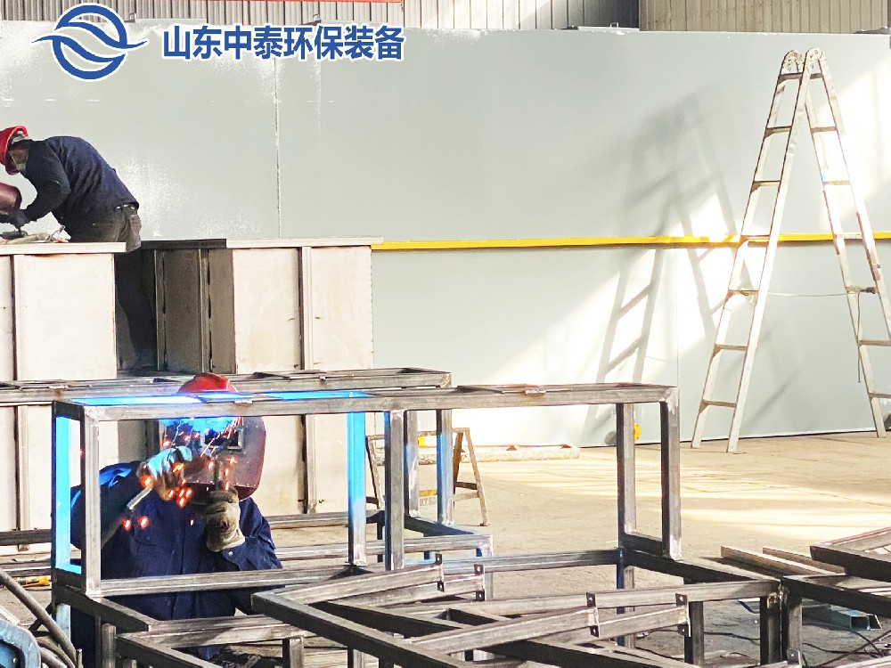 一體化污水處理設(shè)備,一體化污水處理設(shè)備廠家，集裝箱一體化污水處理設(shè)備，農(nóng)村污水處理設(shè)備、農(nóng)村一體化污水處理設(shè)備、農(nóng)村生活污水處理設(shè)備、食品污水處理設(shè)備、醫(yī)療污水處理設(shè)備